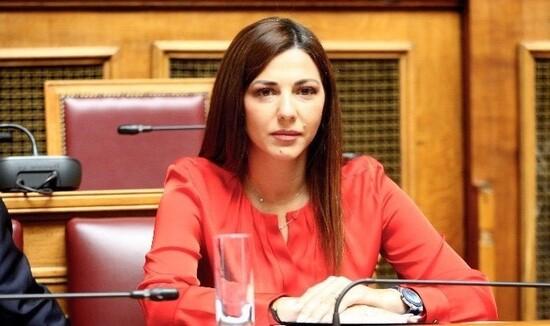 Ζαχαράκη: «Με διάλογο και τόλμη χτίζουμε το νέο Λύκειο και το Εθνικό Απολυτήριο»