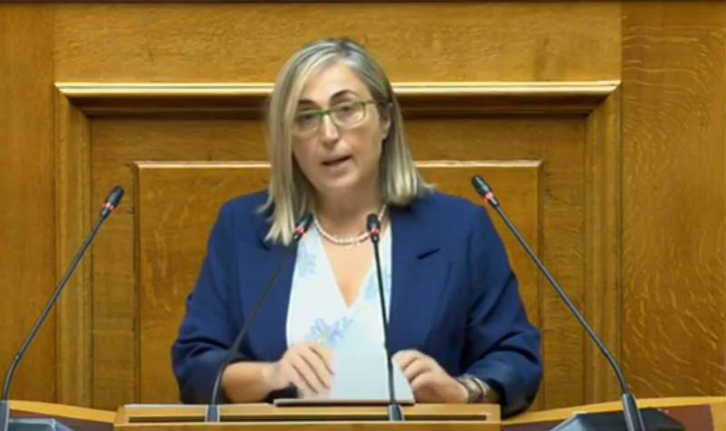 Πρώτη ομιλία της Στέλλας Αραμπατζή στη Βουλή για το νομοσχέδιο κοινωνικής αντιπαροχής και στέγασης
