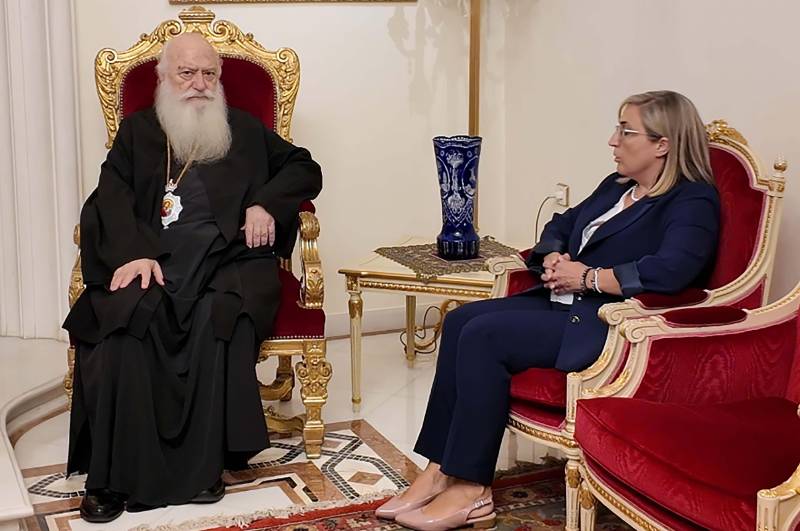 Η Στέλλα Αραμπατζή στον Μητροπολίτη Βεροίας Παντελεήμονα – Διάλογος για κοινωνία, αξίες και αλληλεγγύη