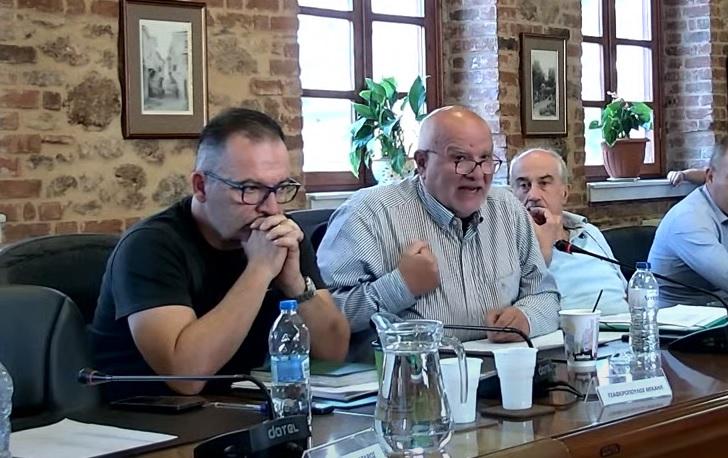 Διαμάντης στο Δημοτικό Συμβούλιο: «Παραπέμφθηκα για κακούργημα, δεν φοβάμαι τη δίκη – Έχω εμπιστοσύνη στη Δικαιοσύνη»