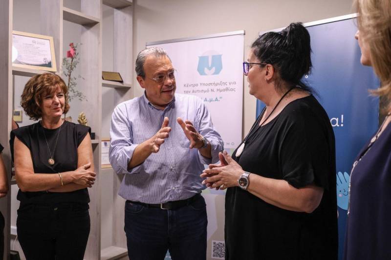 Φάμελλος: Στη Βουλή τα σοβαρά ζητήματα των οικογενειών με παιδιά στο φάσμα του αυτισμού