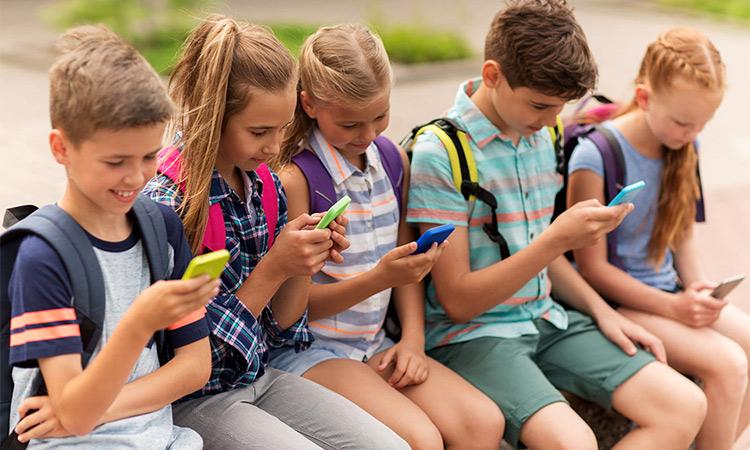 Τέλος τα social media για παιδιά ηλικίας μέχρι 15 χρόνων από Οκτώβριο