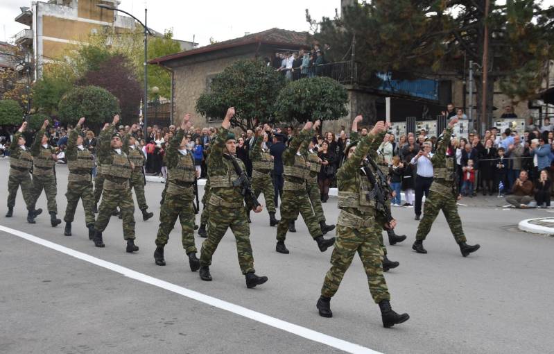 Με λαμπρότητα οι εκδηλώσεις για την Επέτειο της 28ης Οκτωβρίου 1940 στη Νάουσα