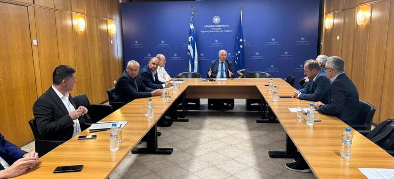 Συνάντηση Κώστα Τσιάρα με τη Διεπαγγελματική Οργάνωση Βάμβακος: Συντονισμένες δράσεις για τη στήριξη του βαμβακιού