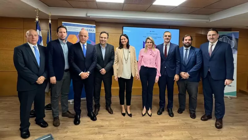 e-ΕΦΚΑ: Ολοκληρώθηκε η ψηφιοποίηση άνω των 10 εκατομμυρίων καρτελών ενσήμων