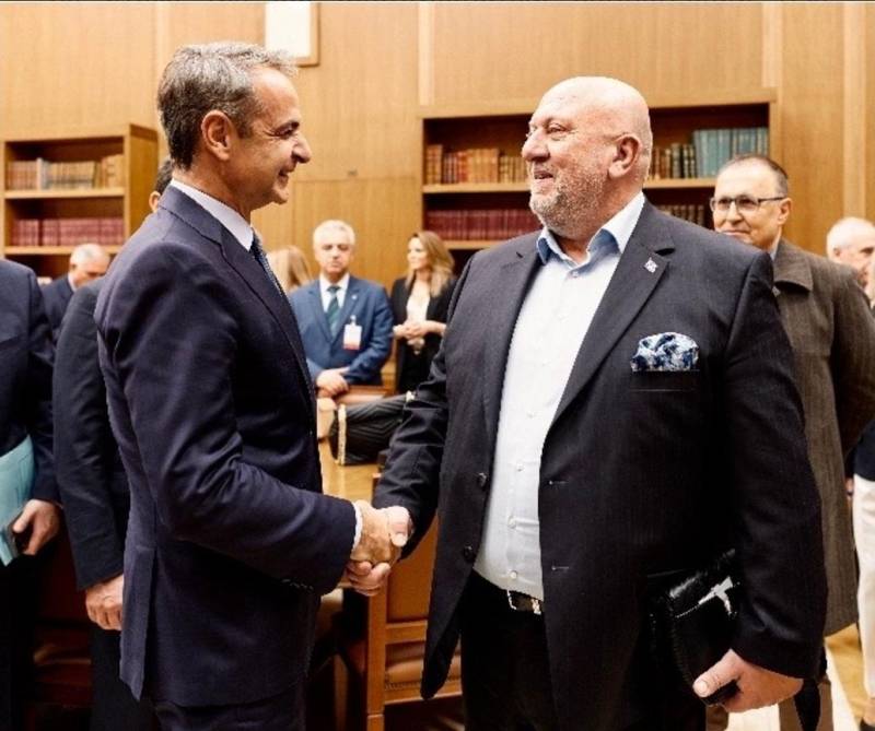 Συνάντηση Ηλία Ηλιοπούλου με Κυριάκο Μητσοτάκη