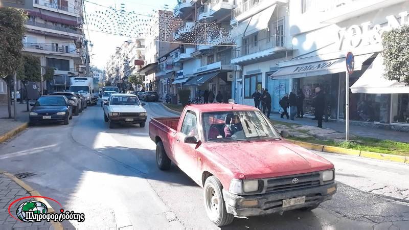 Μηχανοκίνητη αγροτική διαμαρτυρία στο κέντρο της Βέροιας – Παράδοση υπομνημάτων και προειδοποίηση για κλιμάκωση