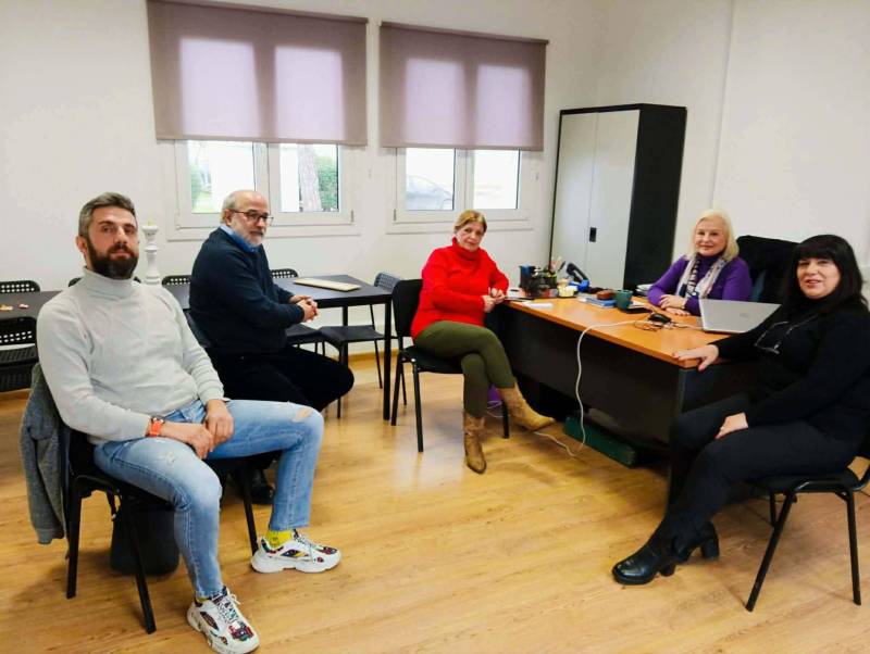 Επίσκεψη του Τομέα Μεταναστευτικής Πολιτικής του Κινήματος Δημοκρατίας στη Δομή Αλεξάνδρειας
