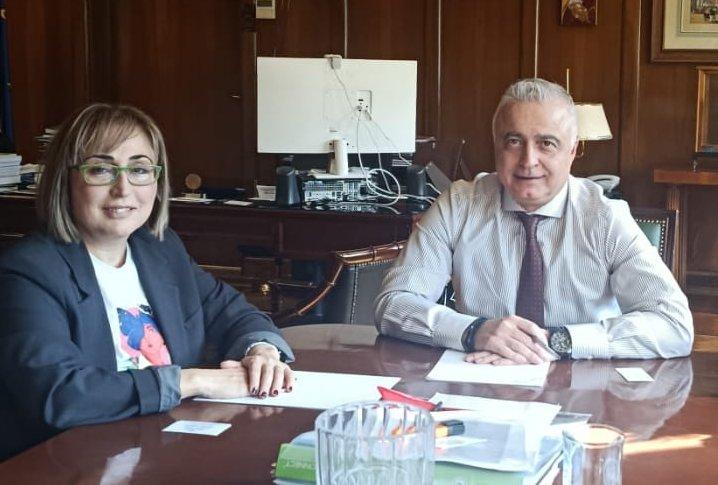 Συνάντηση Αραμπατζή – Τσαβδαρίδη στο Υπουργείο Ανάπτυξης: Στο επίκεντρο το βιομηχανικό πάρκο και η αξιοποίηση κτιρίων στη Νάουσα