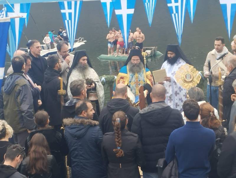 Πανηγυρικός εορτασμός των Θεοφανίων στη Μονή Καλλίπετρας