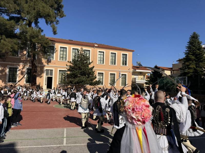 Ζωντάνεψε η παράδοση στο Δημοτικό Σχολείο Νάουσας “Γαλάκεια”