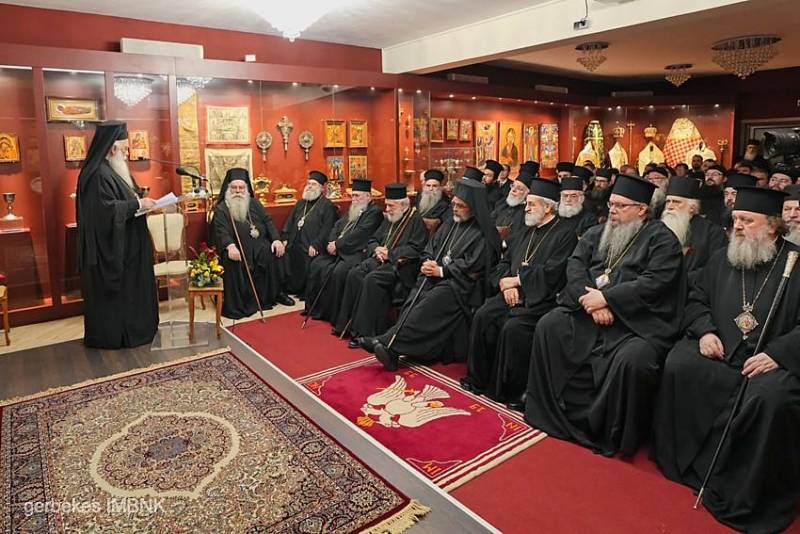 Παρουσιάστηκε το βιβλίο για τον μακαριστό Ηγούμενο της Μονής Παναγίας Δοβρά