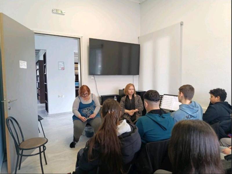 Στα «μυστικά» της δημοσιογραφίας οι μαθητές του Γυμνασίου Μακροχωρίου