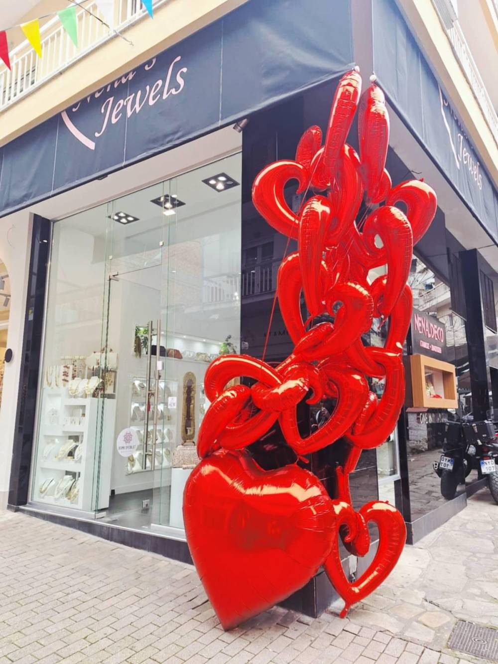 Έρωτας με την πρώτη ματιά στο Nena’s Jewels – Ιδανικές προτάσεις για την Ημέρα του Αγίου Βαλεντίνου