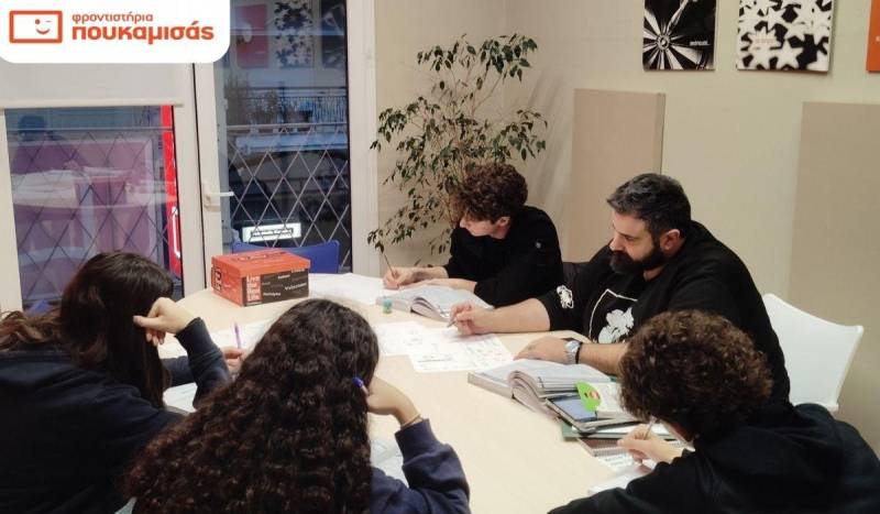 Βιολογία, Πληροφορική, Οικονομία: Χτίζουμε τις βάσεις από τη Β΄ Λυκείου