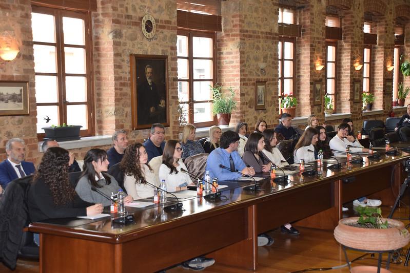 Δημοτικό Συμβούλιο Εφήβων στη Βέροια: Οι μαθητές κατέθεσαν ολοκληρωμένες προτάσεις για την πόλη του αύριο