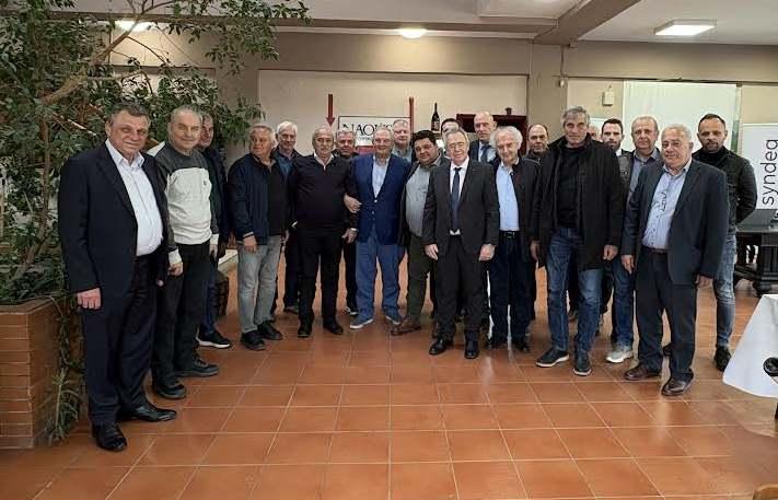 Ο Κώστας Καραμανλής στο Vaeni – Συνάντηση με συνεταιριστικούς φορείς