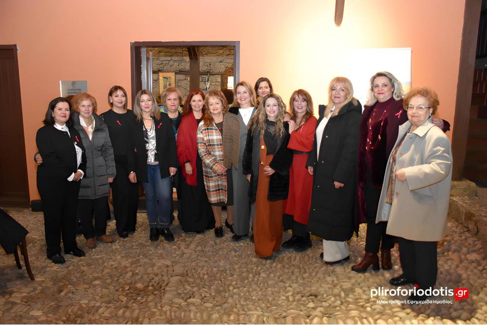 «Γυναικών ψίθυρος»: Μια βραδιά αφιερωμένη στη δύναμη και τις ιστορίες των γυναικών
