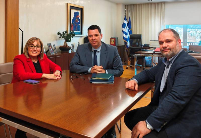 Στο επίκεντρο υποδομές και ανάπτυξη της Νάουσας στη συνάντηση Κουτσογιάννη με τον υφυπουργό Θ. Κοντογεώργη