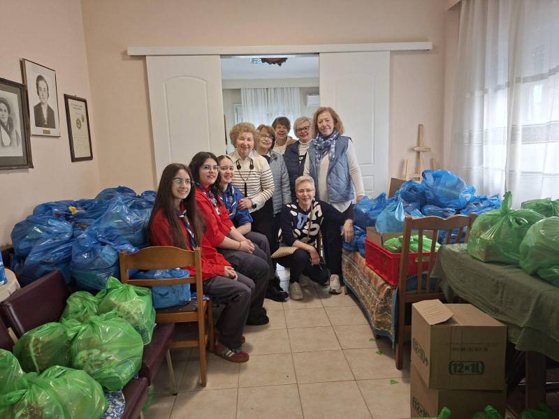 Φιλόπτωχος: 150 «δέματα αγάπης» σε ευάλωτες οικογένειες της Βέροιας ενόψει Πάσχα