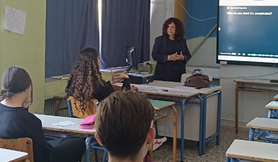 Το 5ο ΓΕΛ Βέροιας υποδέχθηκε την Πορτογαλίδα Ειδική Εμπειρογνώμονα Leonor Barros στο πλαίσιο του Erasmus+