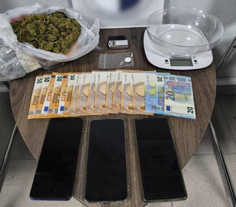 Σύλληψη ζευγαριού για διακίνηση ναρκωτικών – Κατασχέσεις κάνναβης, κοκαΐνης και χρημάτων