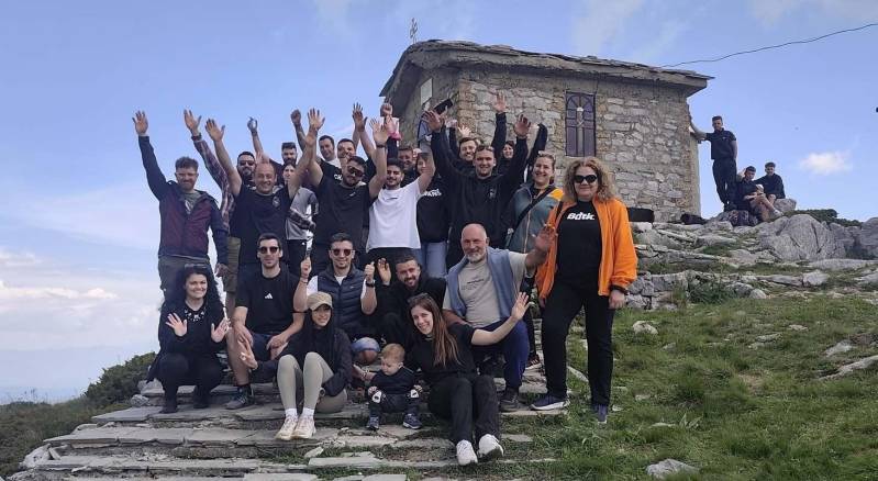 Διήμερη εξόρμηση στο Βέρμιο από τους Φίλους Τετρακίνησης Νάουσας με αφορμή το τριήμερο του Αγίου Πνεύματος