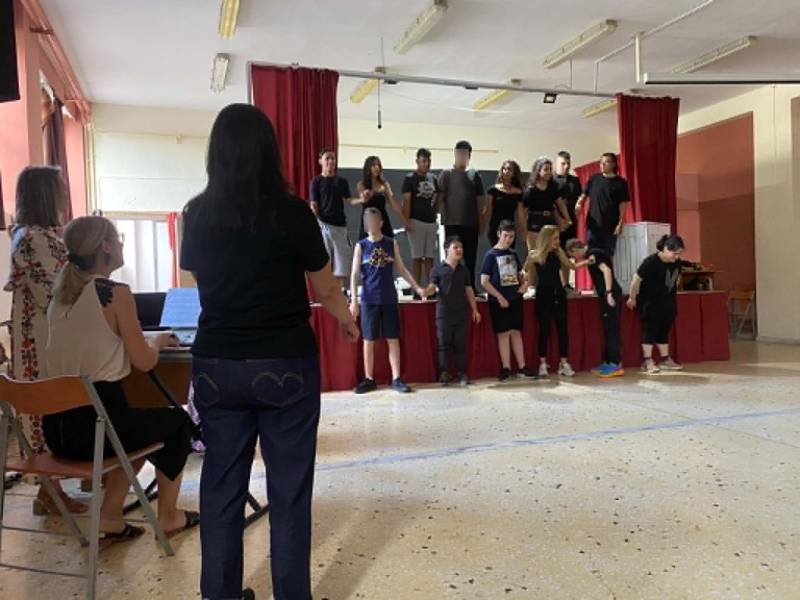 Με θέατρο, μουσική και δημιουργία ολοκληρώθηκε η σχολική χρονιά στο ΕΕΕΚ Αλεξάνδρειας