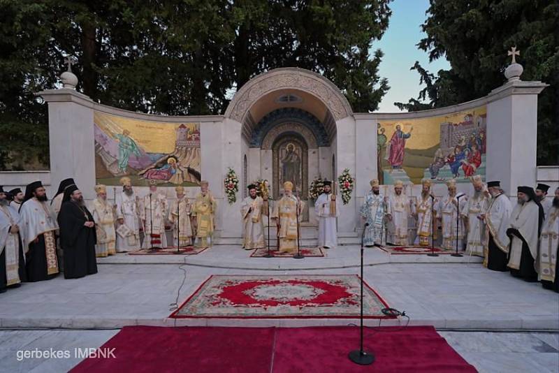 Λήξη των ΛΒ´ Παυλείων στο Βήμα του Αποστόλου Παύλου με διορθόδοξο πολυαρχιερατικό Εσπερινό