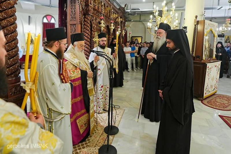 Κουρά Μοναχού στη Μονή Παναγίας Δοβρά