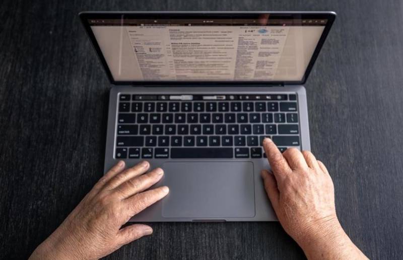 PDF merger: πότε αρκεί ο browser και πότε χρειάζεσαι κάτι παραπάνω