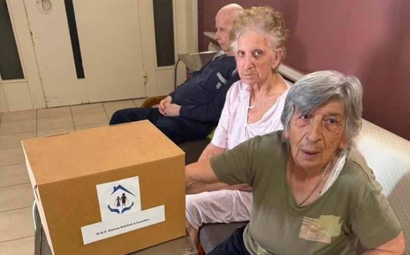 Μέσα από την αφή, οι φιλοξενούμενοι του Γηροκομείου Βέροιας ενεργοποίησαν μνήμη και φαντασία
