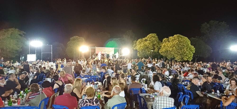 Η Βεργίνα γιόρτασε την παράδοση σε μια βραδιά γεμάτη μουσική και χορό