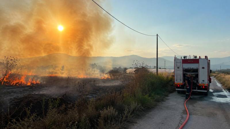 Φωτιά σε χορτολιβαδική έκταση στον Άγιο Γεώργιο