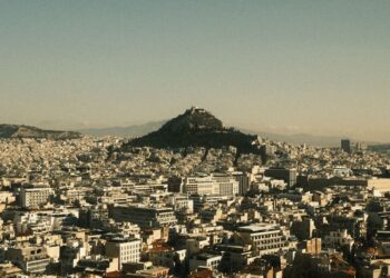 Τι προβλέπει σήμερα το ελληνικό πλαίσιο για τα σκευάσματα κάνναβης