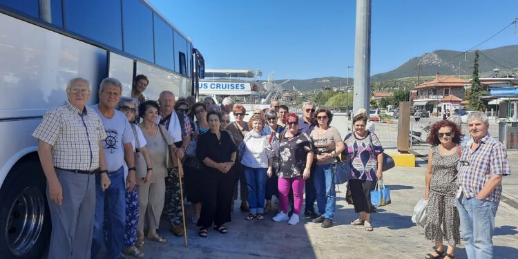 Επταήμερη απόδραση των ΚΑΠΗ Νάουσας στην Αιδηψό
