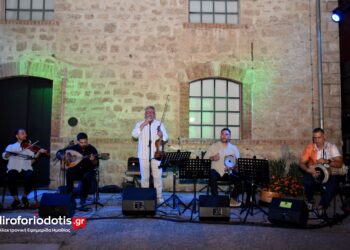 Η μουσική των Ελλήνων της Καππαδοκίας «ζωντάνεψε» στην αυλή του Βυζαντινού Μουσείου Βέροιας