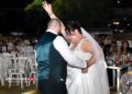 Νεόνυμφοι έκλεψαν την παράσταση στην Πατρίδα