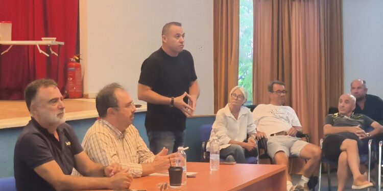 Βεργίνα: Η Δημοτική Αρχή υπερασπίστηκε τον σημερινό σχήμα του Δήμου