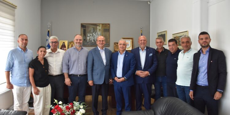 Το «ΝΗΜΑ» της νέας εποχής για τη Νάουσα παρουσίασε ο Κουτσογιάννης στον Χατζηδάκη