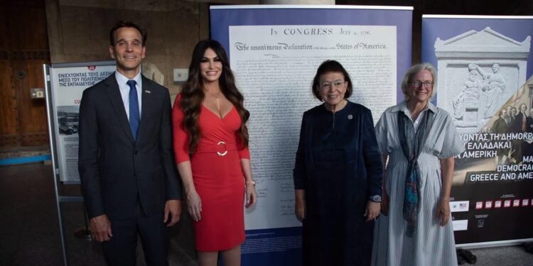 Στη Βέροια η έκθεση “Making Democracy”