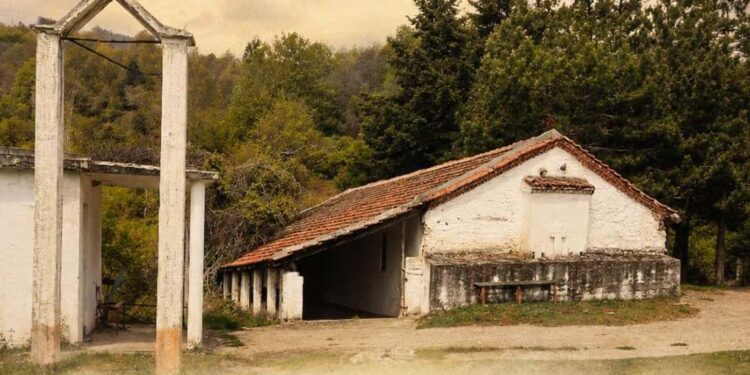 Ανοίγει ξανά η εκκλησία του Αγίου Νικολάου στη Μαρούσια