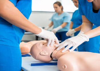 Εγγραφές στη ΣΑΕΚ Νοσοκομείου Βέροιας για την ειδικότητα «Βοηθός Νοσηλευτικής Γενικής Νοσηλείας»