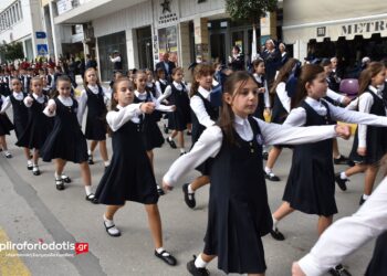 Η εμφάνιση που έκλεψε την παράσταση στην παρέλαση της Βέροιας