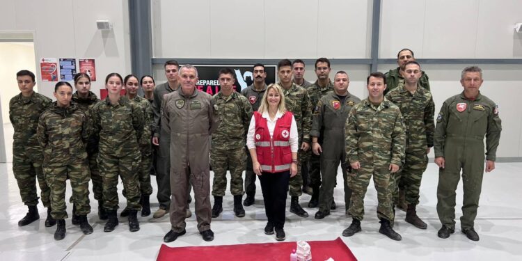 Αλεξάνδρεια: Εκπαίδευση προσωπικού της Αεροπορίας Στρατού στις Πρώτες Βοήθειες από τον Ερυθρό Σταυρό