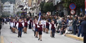 Βέροια: Με επισημότητα, καλό καιρό και πλήθος κόσμου γιορτάστηκε η 114η επέτειος της Απελευθέρωσης
