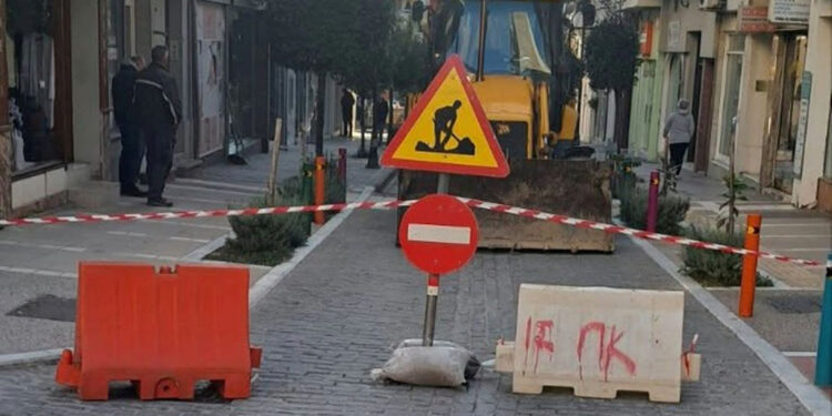 Κλειστή η οδός Θεοφίλου λόγω εργασιών