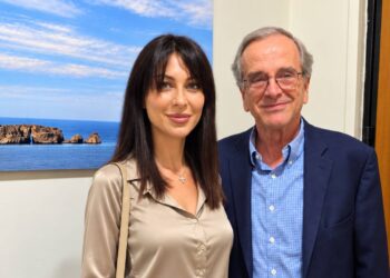 Η Δήμητρα Μπιδέλη στο πλευρό του Αντώνη Σαμαρά