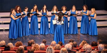 Βέροια: Μουσικό ταξίδι στις «Ρίζες» με δύο ξεχωριστά φωνητικά σύνολα για τα 114α Ελευθέρια