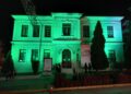 Στα πράσινα φωταγωγήθηκε το Δημαρχείο Βέροιας για την Παγκόσμια Ημέρα Ψυχικής Υγείας